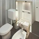 La Casa Nella Corte بيت للعطل *