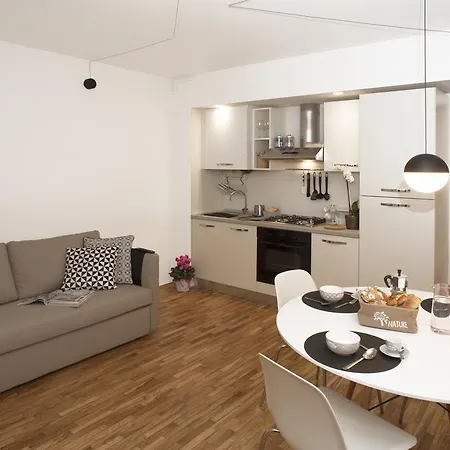 La Casa Nella Corte Tatil Evi *